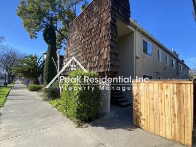 Main picture of 2223 P St