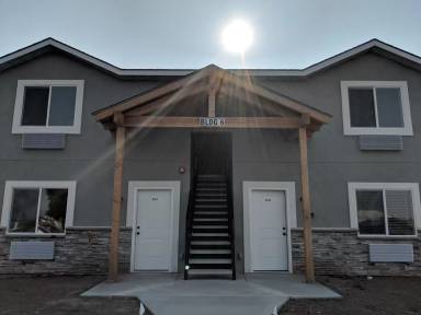Main picture of 295 Ella Ln