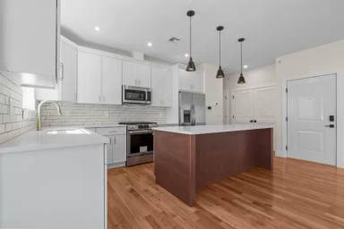 Main picture of 50 Bock Ave