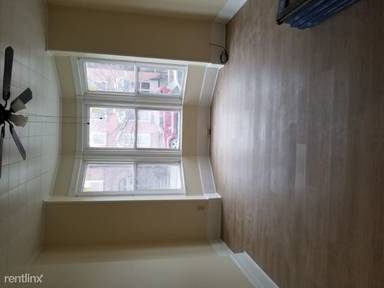 Main picture of 301 2nd St