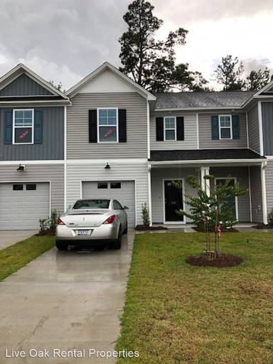 Main picture of 218 Buchanan Cir