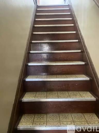 Main picture of 148 Hedley Pl