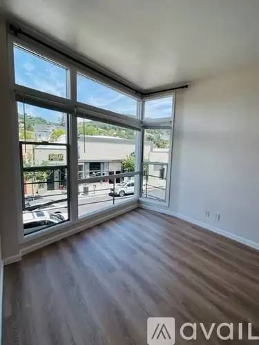 Main picture of 1565 4th St