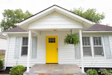 Main picture of 222 Capitol View Dr