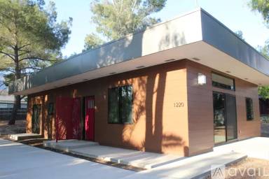 Main picture of 1220 Rancho Dr