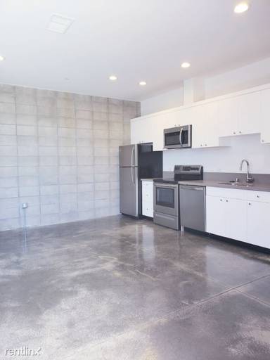 Main picture of 3953 1st Ave
