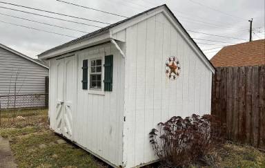 Main picture of 3023 Kingston Ave