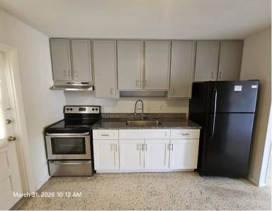 Main picture of 2760 Seneca Ave