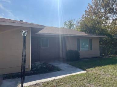 Main picture of 401 Bryant Rd