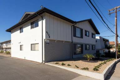 Main picture of 4236 Parks Ave