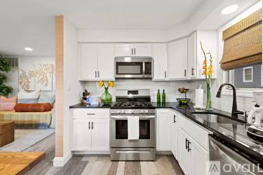 Main picture of 29 21st Ave