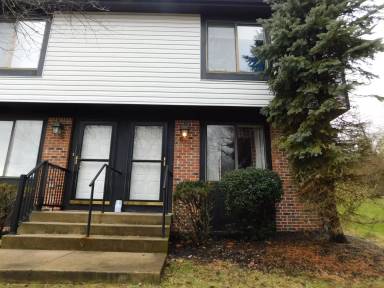 Main picture of 935 Pinecrest Dr