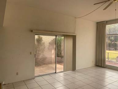 Main picture of 1323 N Via Ronda Oriente