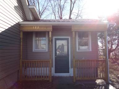 Main picture of 183 W Woodlawn Ave