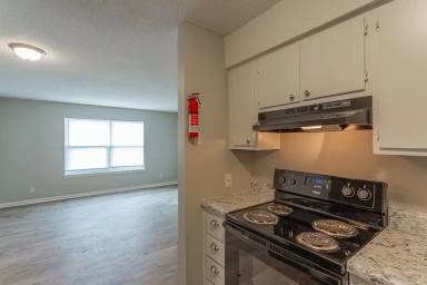 Main picture of 500 Cumberland Ave