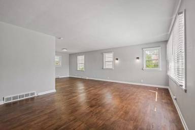 Main picture of 7214 Northridge Dr