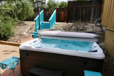 Main picture of 2453 El Camino Real