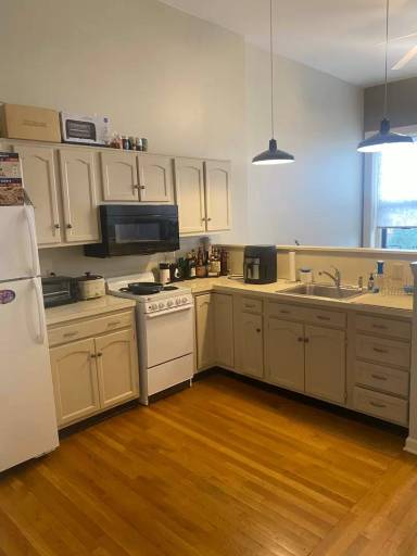 Main picture of 136 Glen St