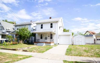 Main picture of 763 Carlton St