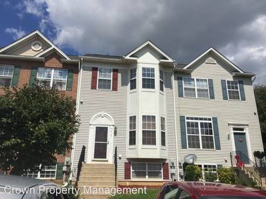 Main picture of 7141 Ladd Cir