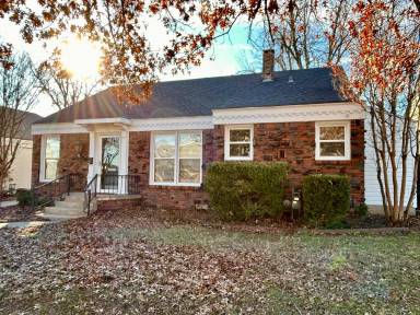 Main picture of 2504 NW 27th St