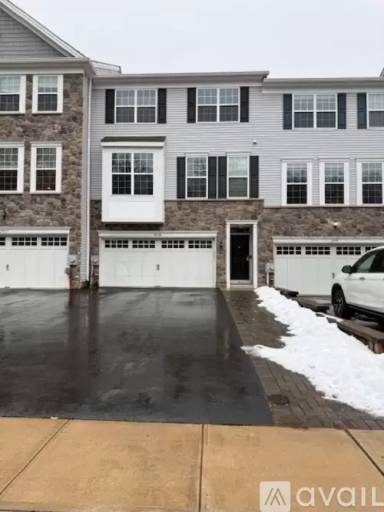 Main picture of 25118 Hickory Ln