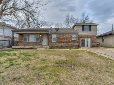 Main picture of 2712 SW 46th St