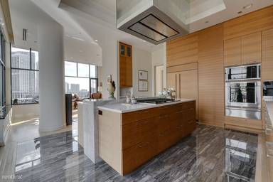 Main picture of Gallery 400 Condo