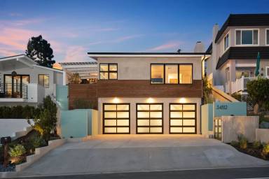 Main picture of 34812 Calle del Sol