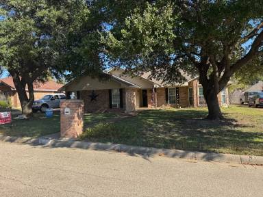 Main picture of 1032 Dane Dr