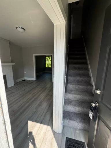 Main picture of 7316 Woodlawn Ave