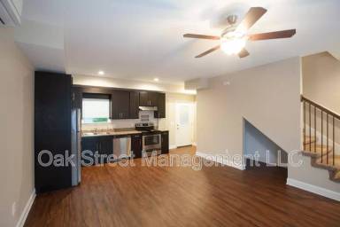 Main picture of 782 E Martin Luther King Blvd