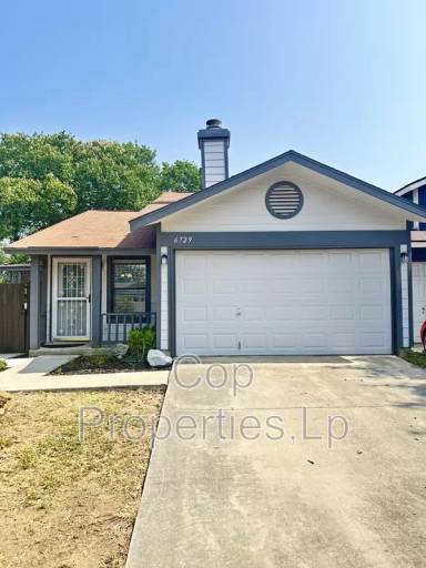 Main picture of 6729 Hickory Springs Dr