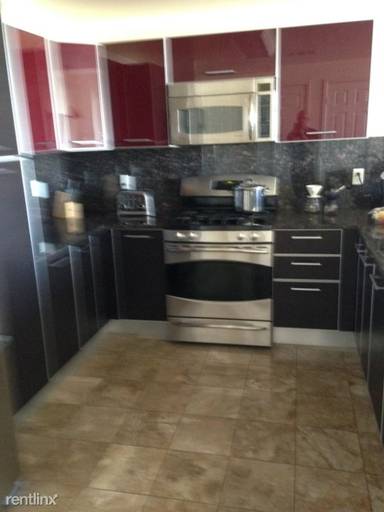 Main picture of 8608 Desert Bird Dr