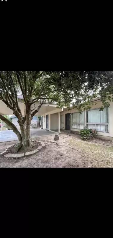 Main picture of 1025 Louise Ln
