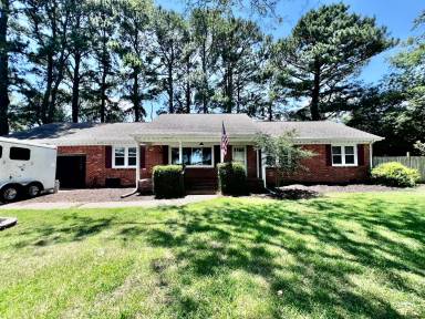 Main picture of 5001 Bellamy Manor Dr