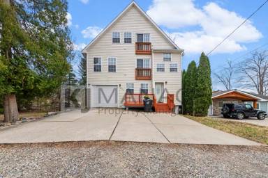 Main picture of 207 Charlotte Dr