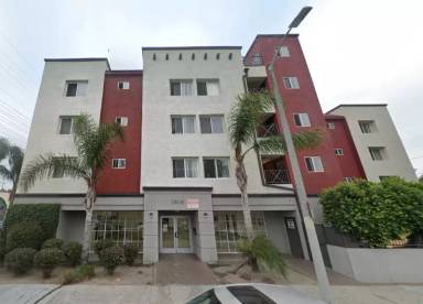 Main picture of 5950 S Main St