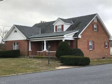 Main picture of 1930 Harrisburg Ave