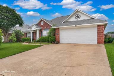 Main picture of 238 Melissa Ln