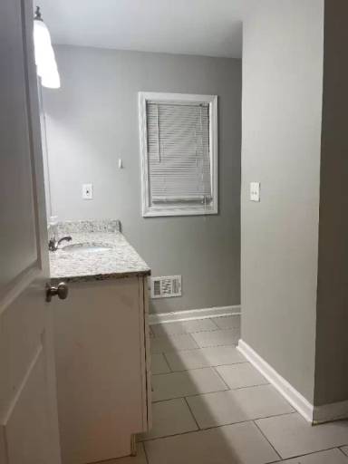 Main picture of 640 Monticello Dr SW