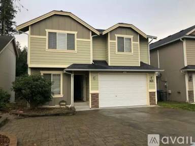 Main picture of 821 NW Snow Creek Way