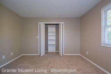 Main picture of 1726 N Lincoln St