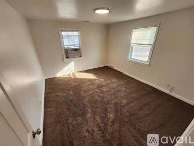 Main picture of 240 N 24th St