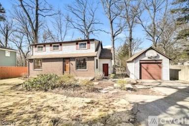 Main picture of 60 Voorhis Pl