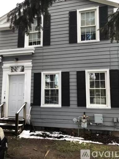 Main picture of 5575 W Ridge Rd