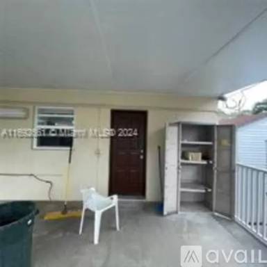 Main picture of 501 SE 7th St