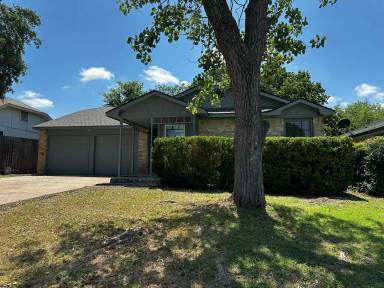 Main picture of 12207 Shropshire Blvd