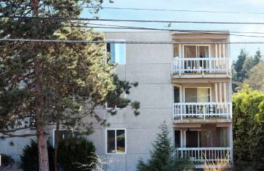 Main picture of 5325 Ravenna Pl NE
