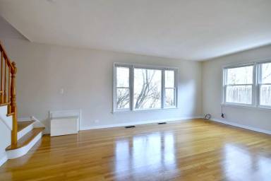 Main picture of 3303 Park Pl